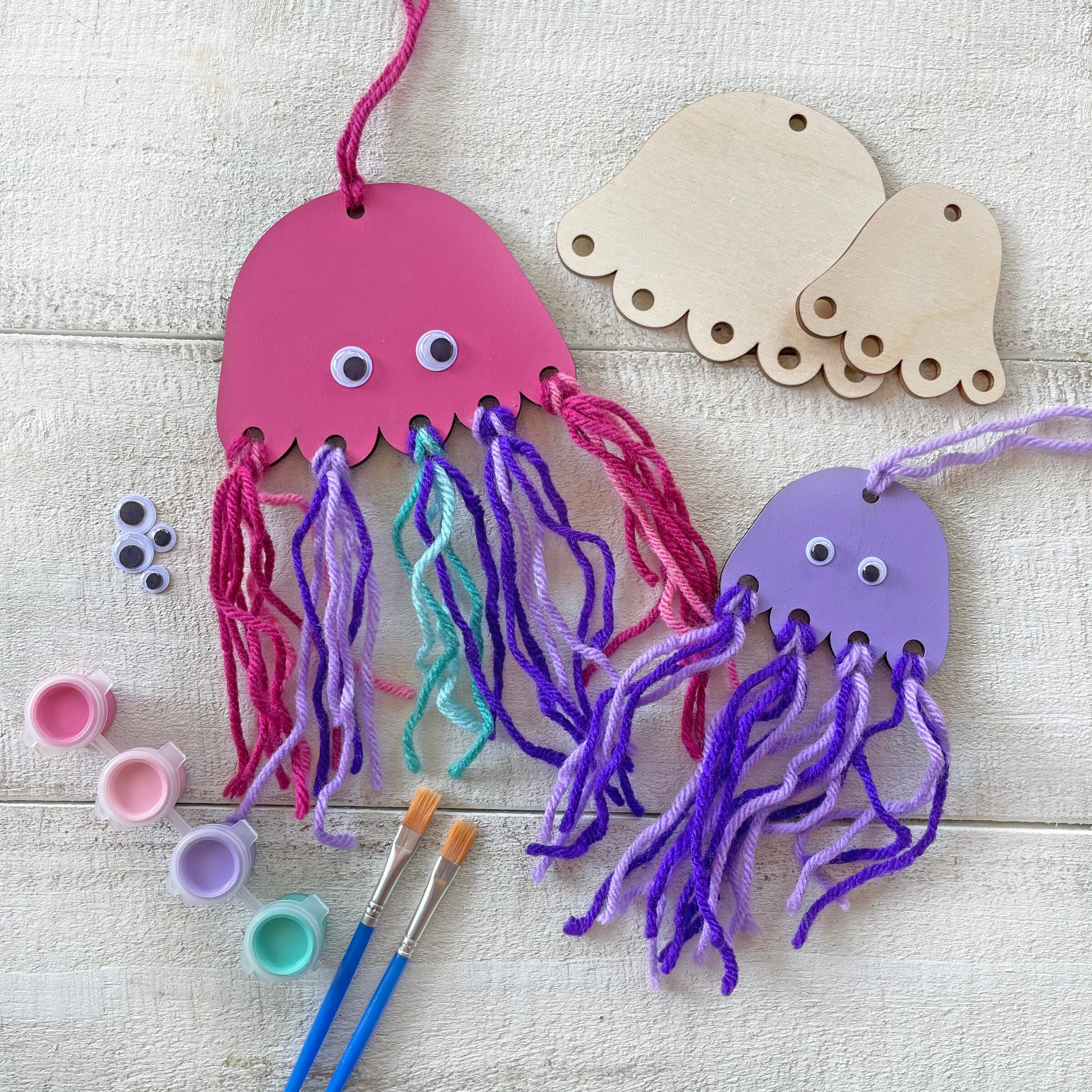 Colorful Jellyfish - Yarn Craft Kit - WhiskerWorks