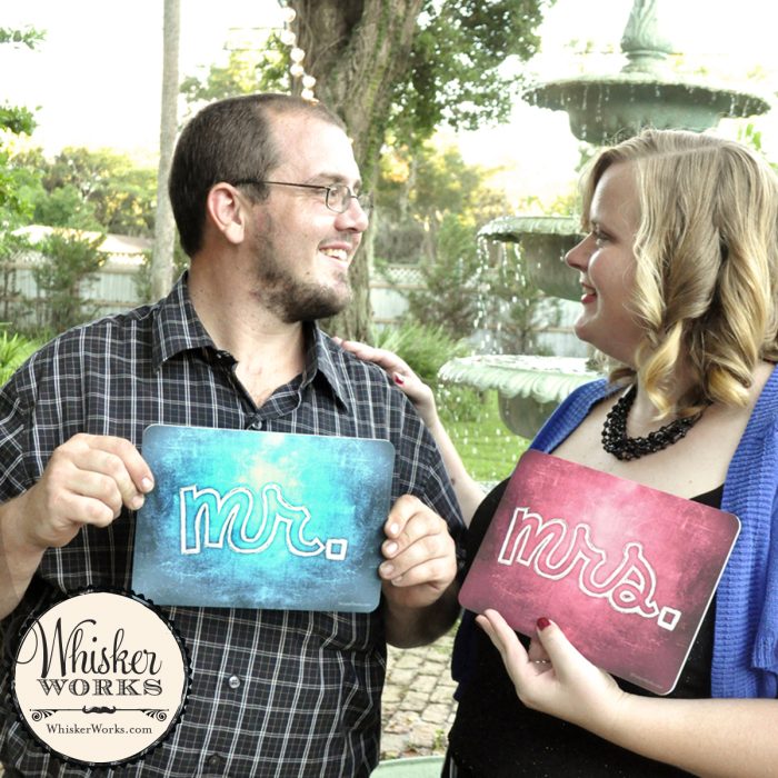 Mr & Mrs engagement photo props