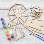 Spinning 3D Ferris Wheel - Craft Kit - Image 4